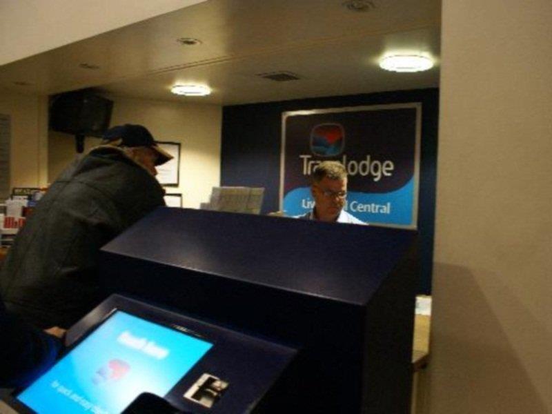 Travelodge Liverpool Central Екстер'єр фото