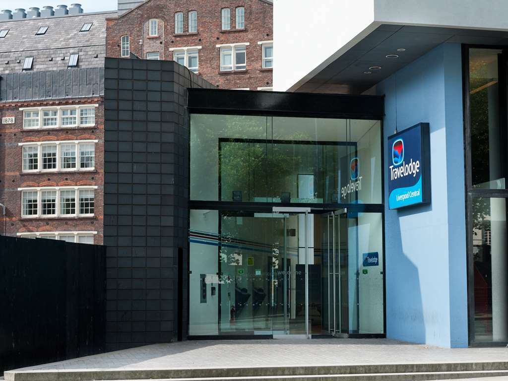Travelodge Liverpool Central Екстер'єр фото