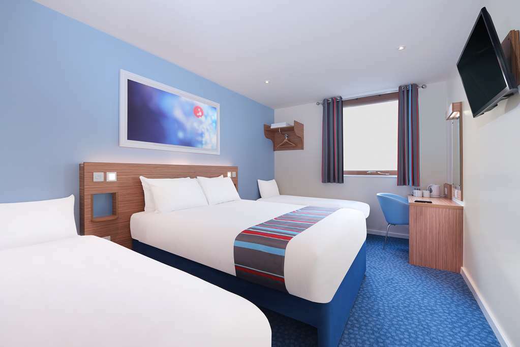Travelodge Liverpool Central Номер фото